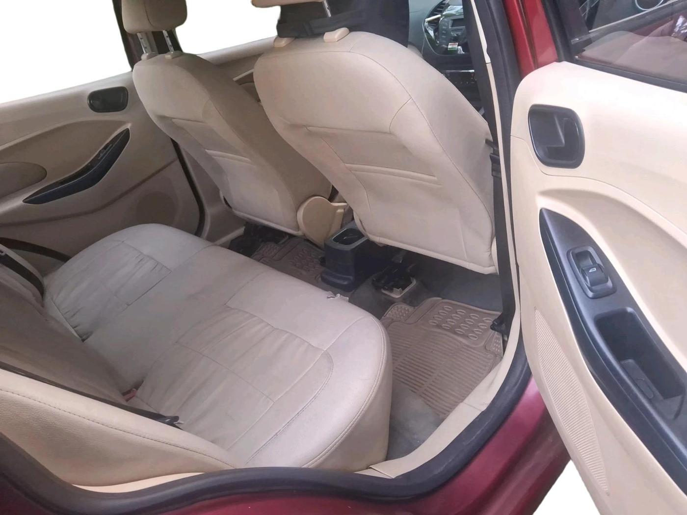 2017 Ford Figo Aspire TITANIUM1.5 DIESEL, Diesel, Manual, 2,39,315 km, interior