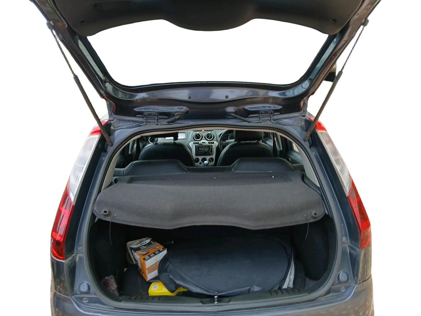 2012 Ford Figo ZXI 1.4 DIESEL, Diesel, Manual, 86,289 km, exterior