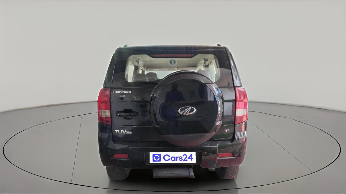 2015 Mahindra TUV300 T8, Diesel, Manual, 78,938 km, exterior