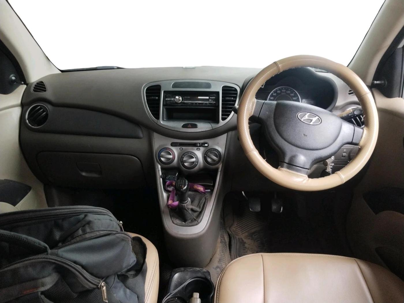 2012 Hyundai i10 ERA 1.1 LPG, Petrol, Manual, 92,232 km, interior