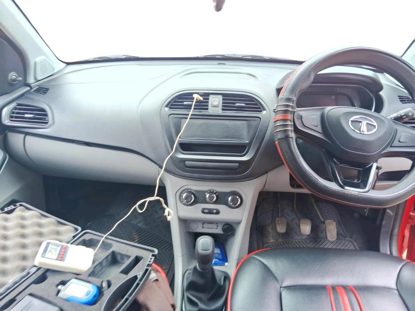 2023 Tata Tiago XE PETROL, Petrol, Manual, 12,112 km, interior