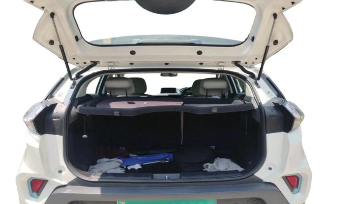 2020 Tata NEXON EV XZ PLUS LUX, Electric, Automatic, 45,143 km, exterior