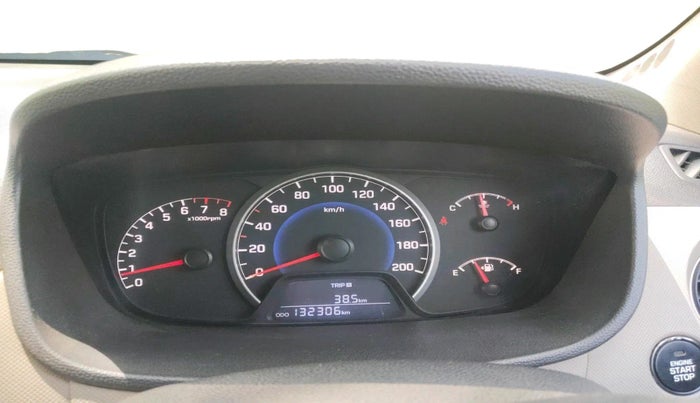 2014 Hyundai Grand i10 SPORTZ 1.2 KAPPA VTVT, Petrol, Manual, 1,32,306 km, interior