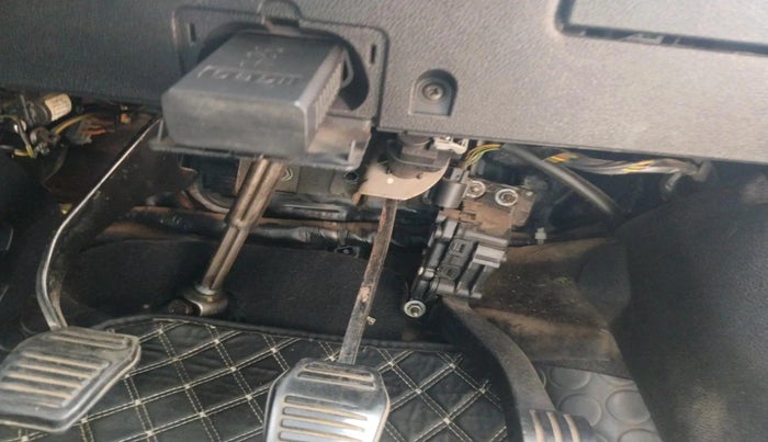 2013 Ford Figo ZXI 1.2 PETROL, Petrol, Manual, 94,661 km, interior