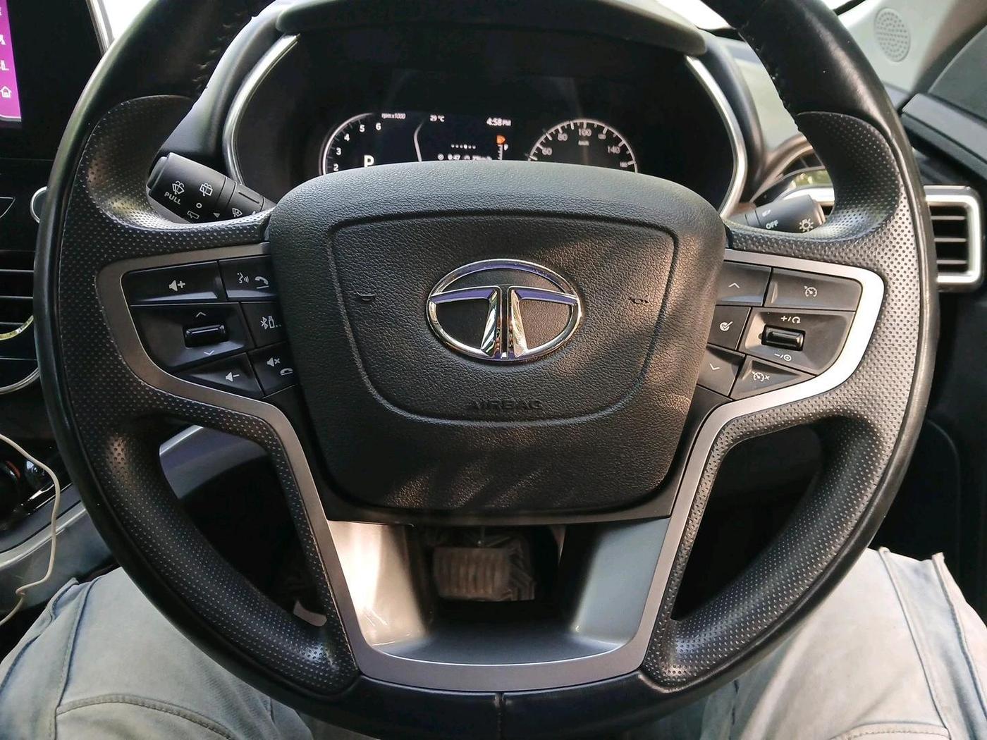 2022 Tata Harrier XZA 2.0L, Diesel, Automatic, 33,531 km, interior