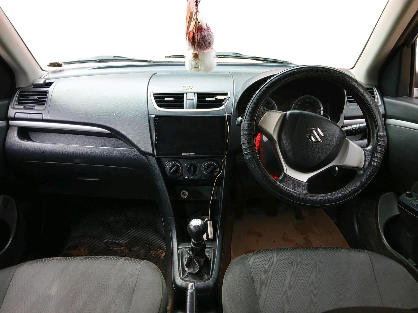 2012 Maruti Swift VXI, Petrol, Manual, 1,09,303 km, interior