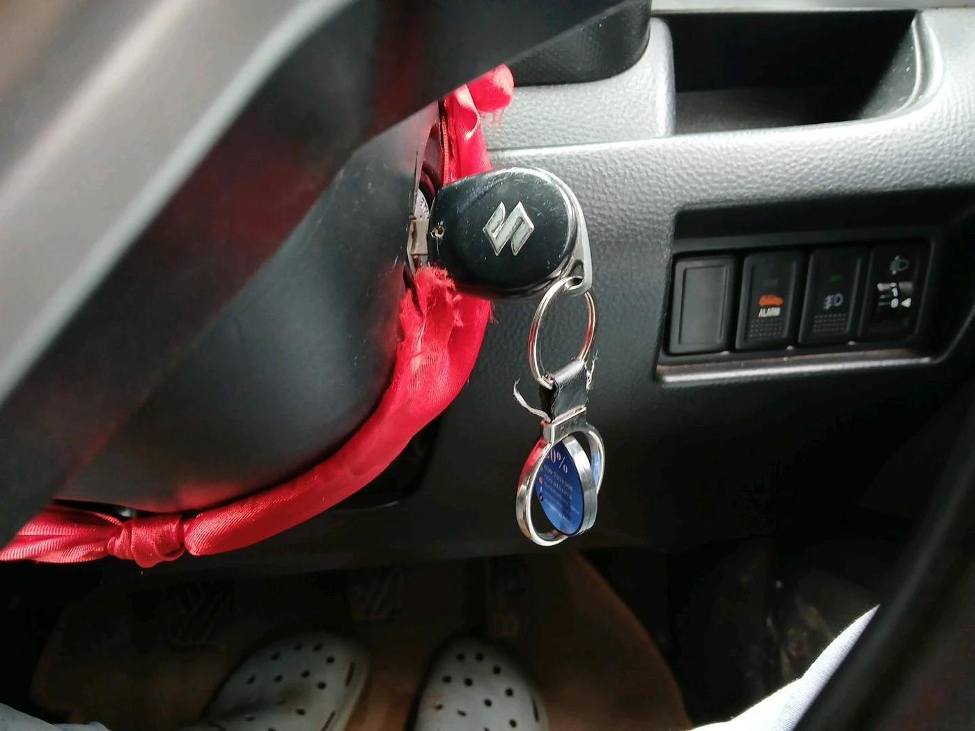 2012 Maruti Swift VXI, Petrol, Manual, 1,09,303 km, interior