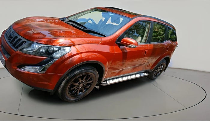 2015 Mahindra XUV500 W10, Diesel, Manual, 1,00,341 km, exterior