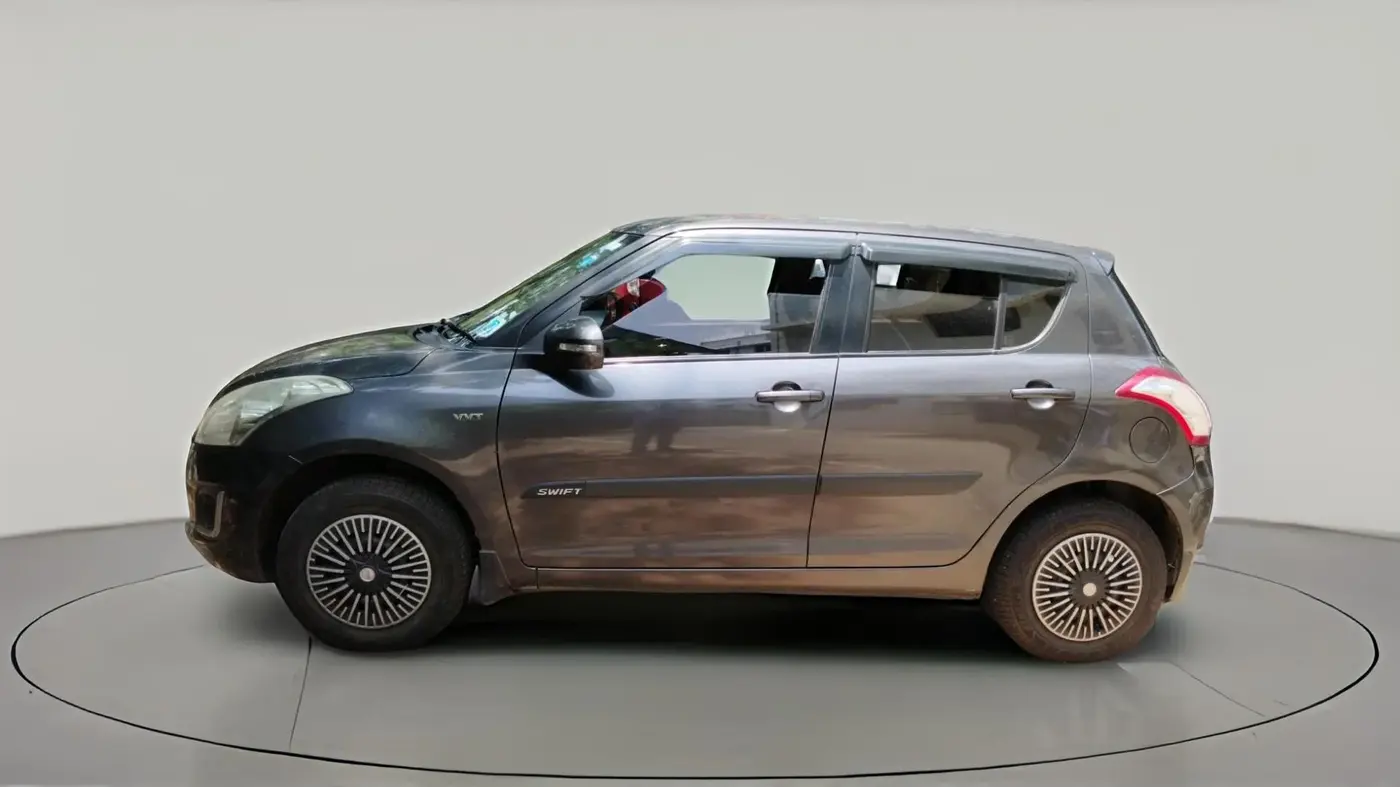 2017 Maruti Swift VXI, Petrol, Manual, 61,944 km, exterior