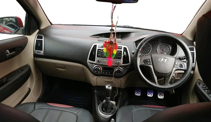 2012 Hyundai i20 SPORTZ 1.4 CRDI, Diesel, Manual, 1,03,374 km, interior