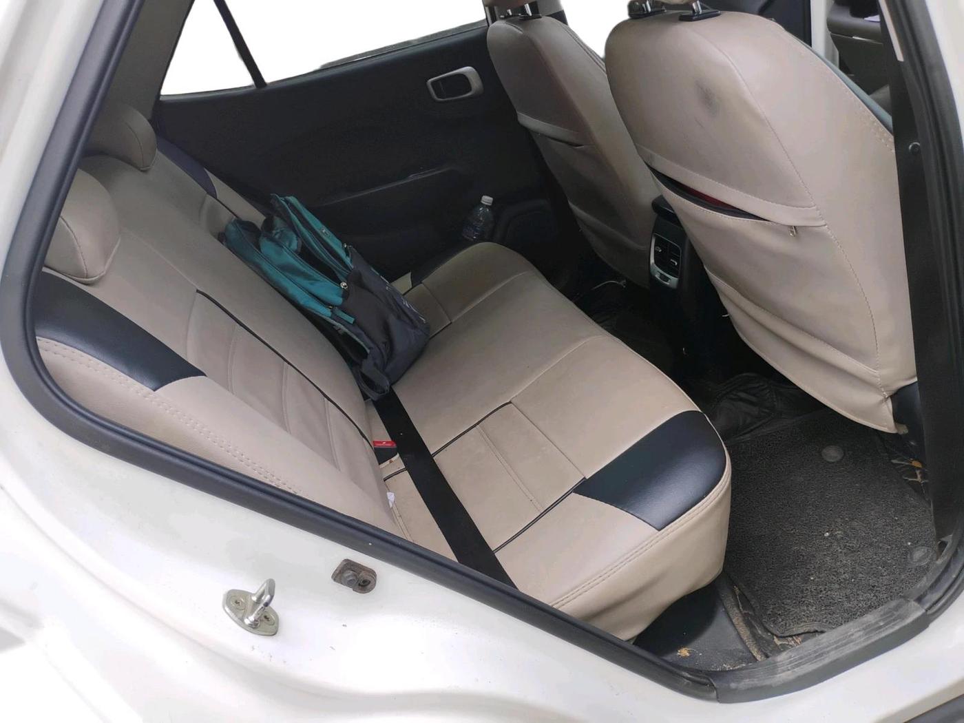 2019 Hyundai VENUE SX 1.0 TURBO, Petrol, Manual, 1,15,532 km, interior