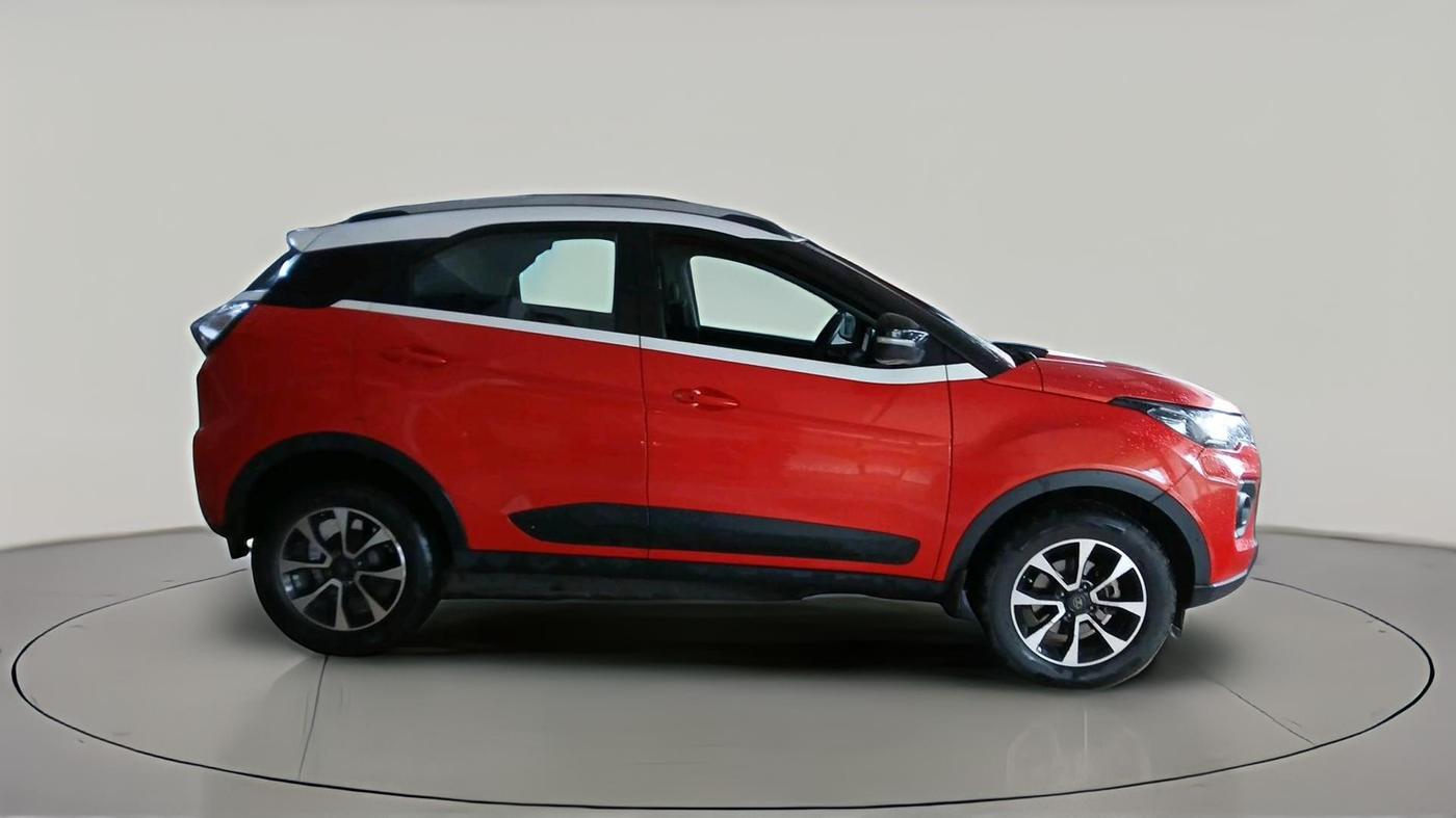 2020 Tata NEXON XZA PLUS (O) DIESEL, Diesel, Automatic, 71,844 km, exterior