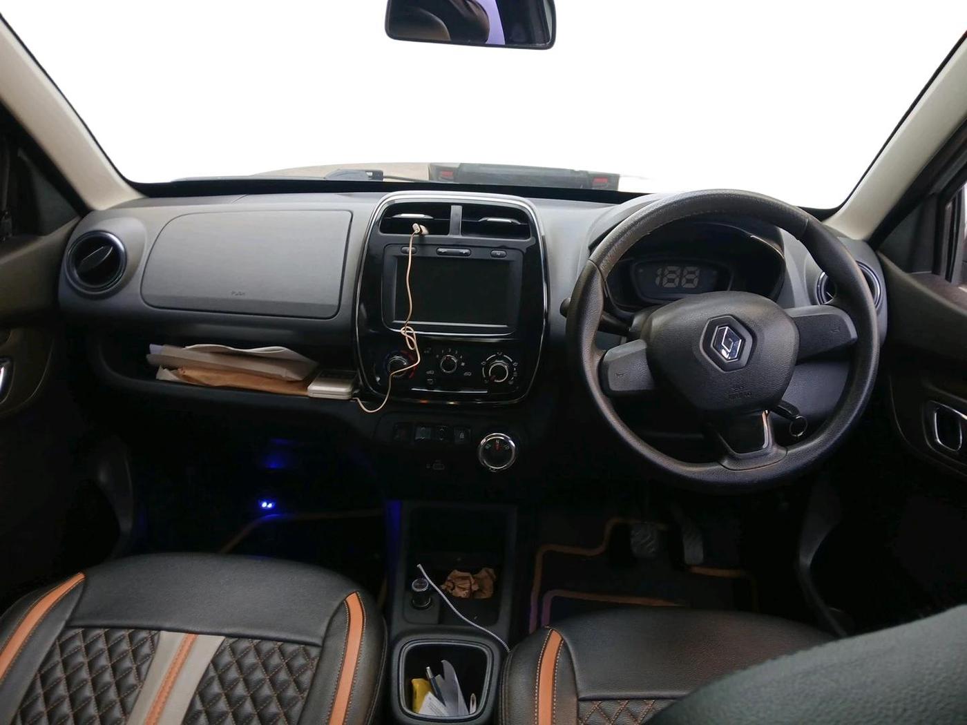 2019 Renault Kwid RXT 1.0 AMT (O), Petrol, Automatic, 87,004 km, interior