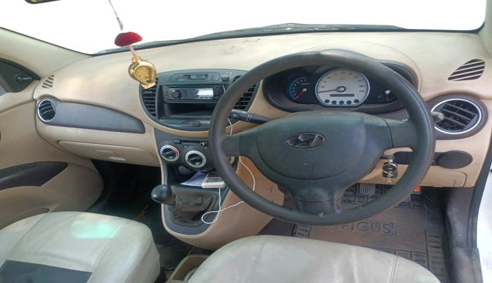 2009 Hyundai i10 MAGNA 1.1, Petrol, Manual, 69,604 km, interior