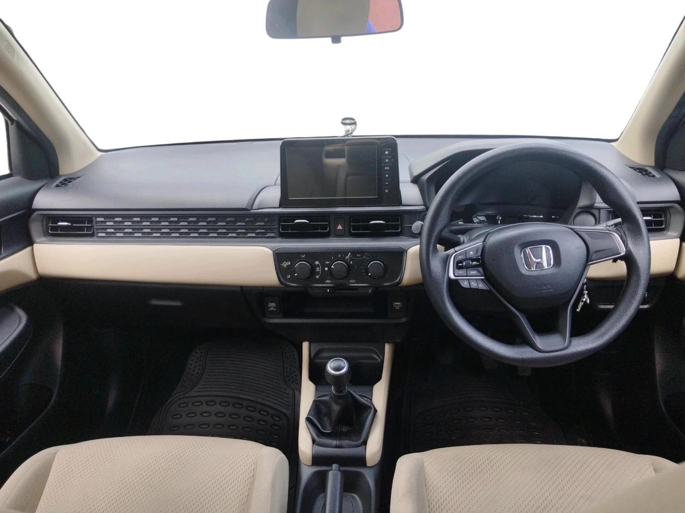 2025 Honda Amaze 1.2L I-VTEC V , Petrol, Manual, 15,932 km, interior