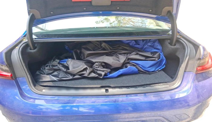 2022 BMW 3 Series 320D LUXURY EDITION, Diesel, Automatic, 24,470 km, exterior