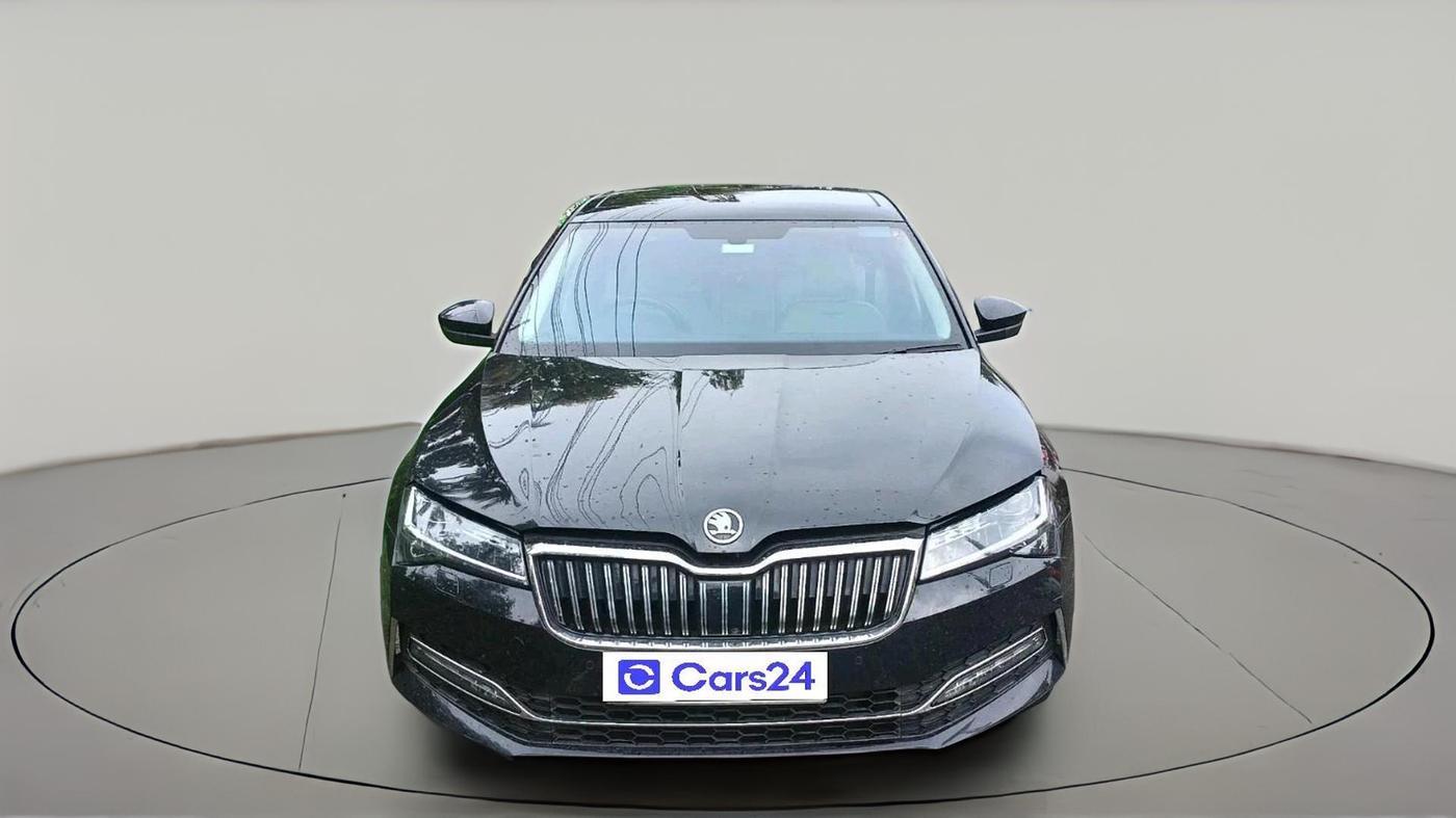 2022 Skoda Superb L&K 2.0 TSI AT, Petrol, Automatic, 65,858 km, exterior