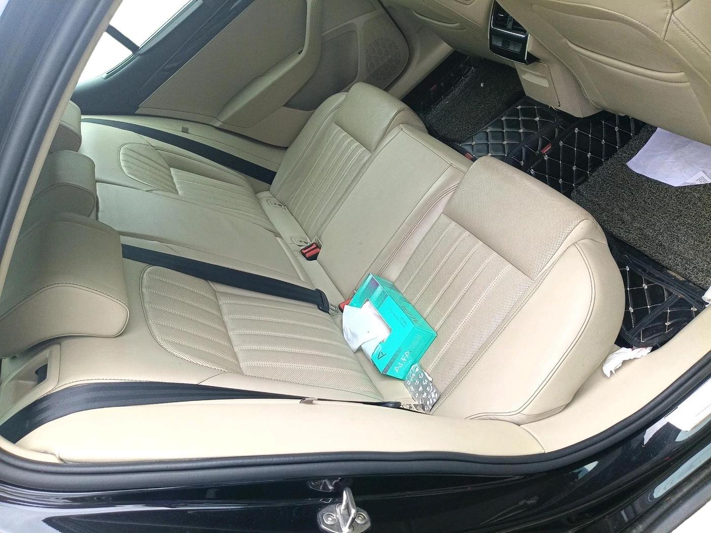 2022 Skoda Superb L&K 2.0 TSI AT, Petrol, Automatic, 65,858 km, interior