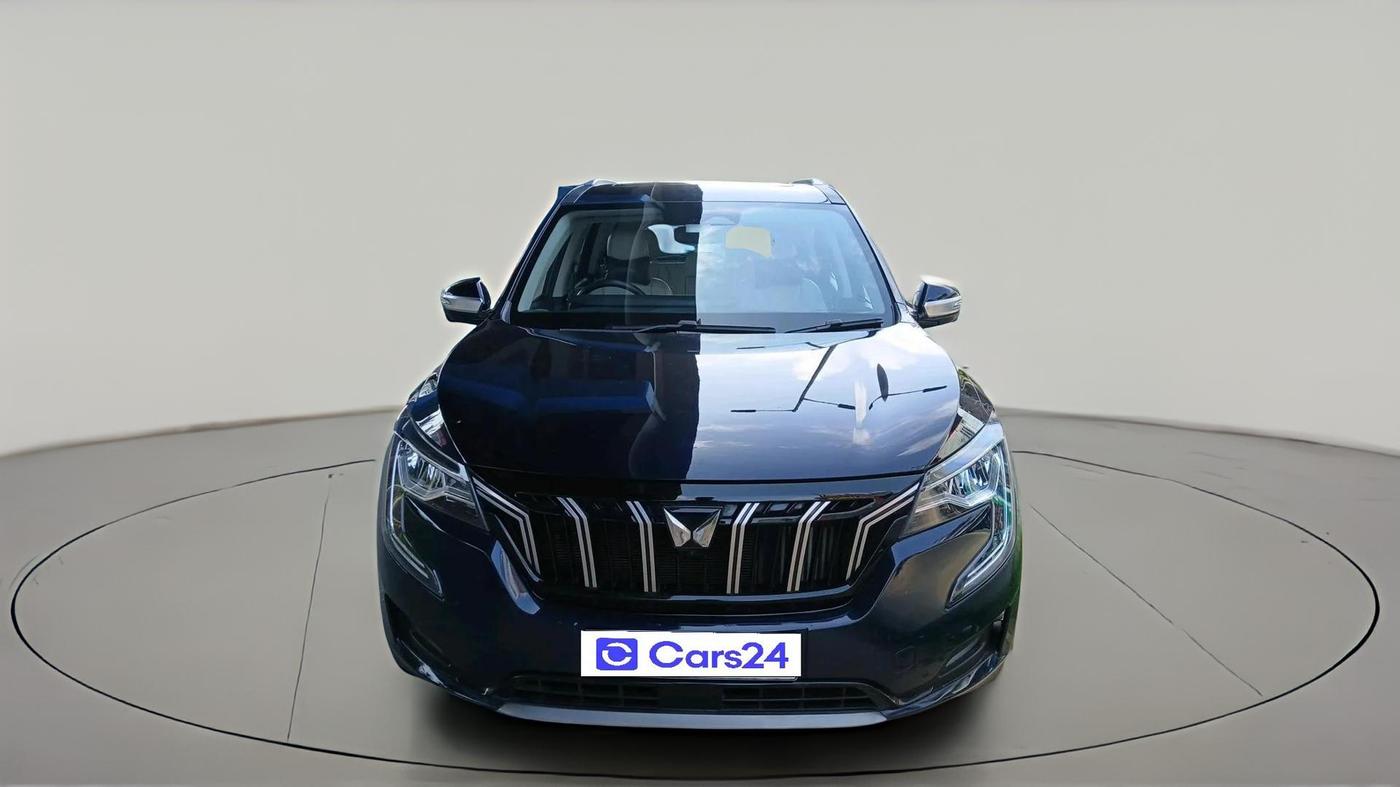 2022 Mahindra XUV700 AX 7 LUXURY P AT 7 STR, Petrol, Automatic, 29,404 km, exterior