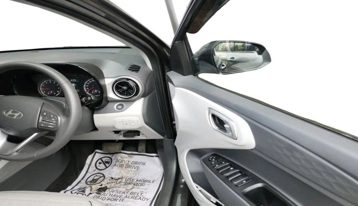 2024 Hyundai GRAND I10 NIOS ASTA AMT 1.2 KAPPA VTVT, Petrol, Automatic, 12,069 km, interior