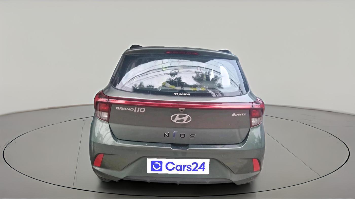 2024 Hyundai GRAND I10 NIOS SPORTZ AMT 1.2 KAPPA VTVT, Petrol, Automatic, 16,105 km, exterior