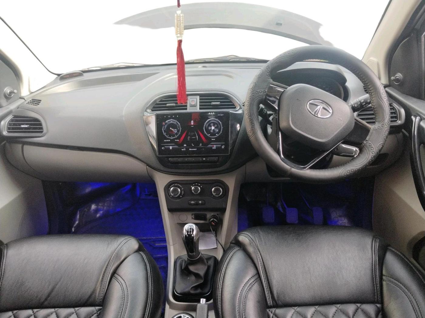 2018 Tata Tiago XM PETROL, Petrol, Manual, 68,289 km, interior