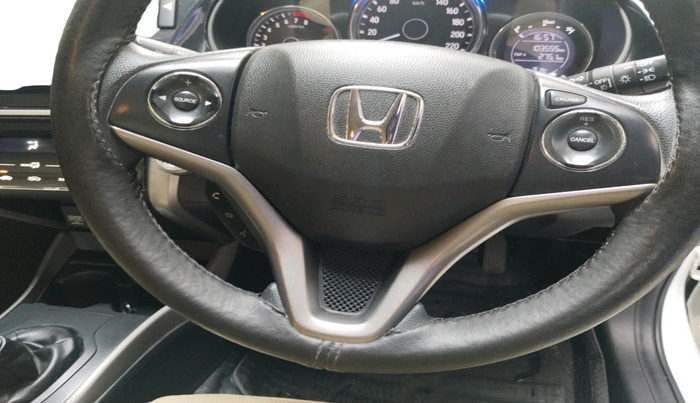 2017 Honda City 1.5L I-VTEC V MT, Petrol, Manual, 1,03,555 km, interior