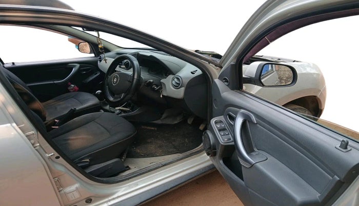 2014 Renault Duster 85 PS RXE DIESEL, Diesel, Manual, 42,897 km, interior