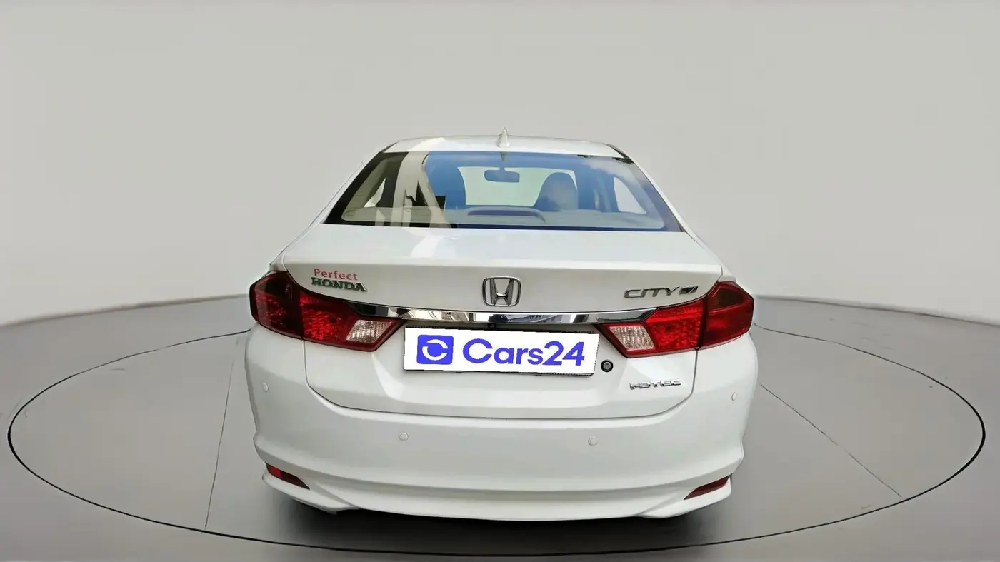 2014 Honda City 1.5L I-DTEC V, Diesel, Manual, 97,957 km, exterior