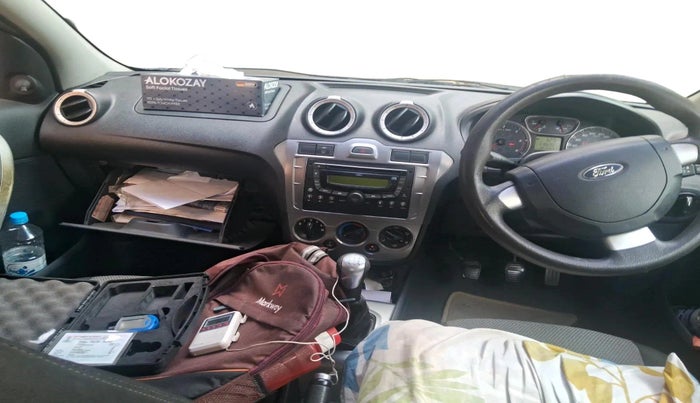 2011 Ford Fiesta Classic CLXI 1.4 DIESEL, Diesel, Manual, 1,21,587 km, interior