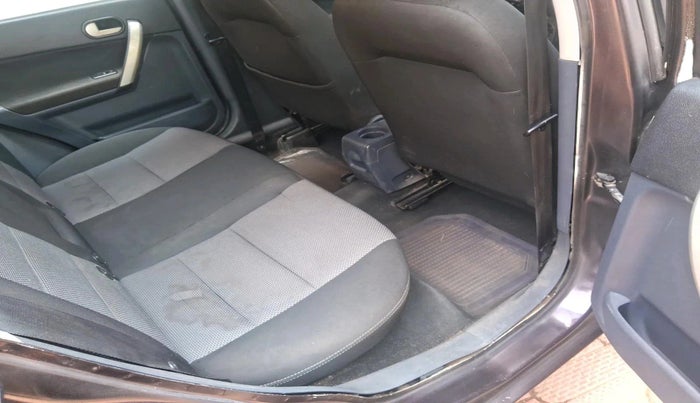 2011 Ford Fiesta Classic CLXI 1.4 DIESEL, Diesel, Manual, 1,21,587 km, interior