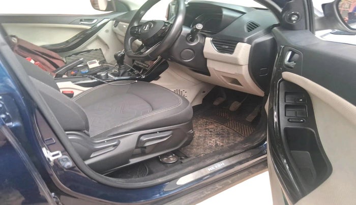 2023 Tata NEXON XZ PLUS PETROL SUNROOF, Petrol, Manual, 25,192 km, interior