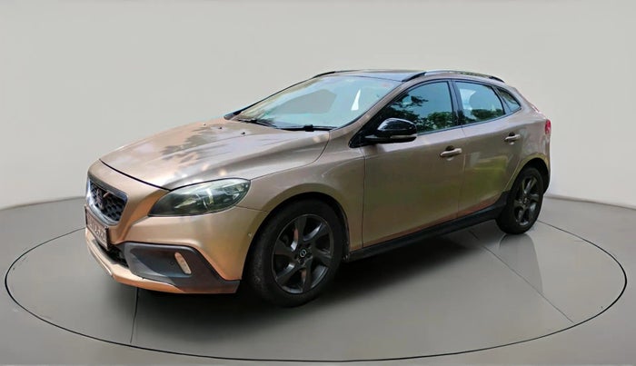 2014 Volvo V40 Cross Country D3, Diesel, Automatic, 98,176 km, exterior