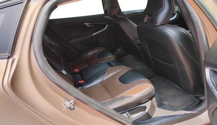 2014 Volvo V40 Cross Country D3, Diesel, Automatic, 98,176 km, interior