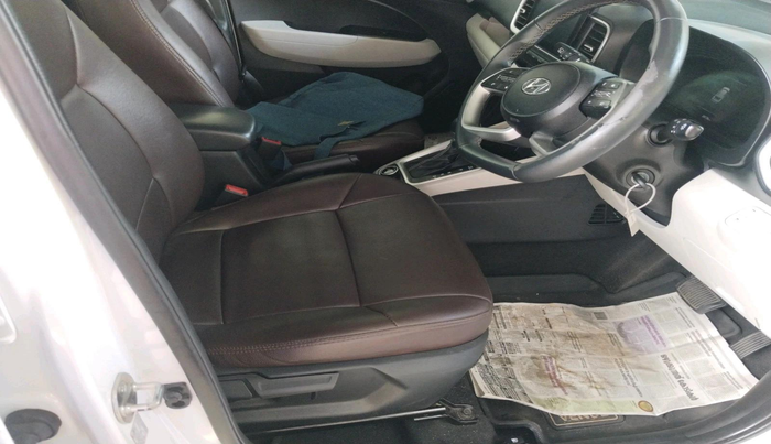 2023 Hyundai VENUE S (O) 1.0 Turbo Petrol DCT, Petrol, Automatic, 34,136 km, interior