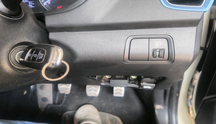 2018 Hyundai i20 Active 1.2 S, Petrol, Manual, 31,526 km, interior