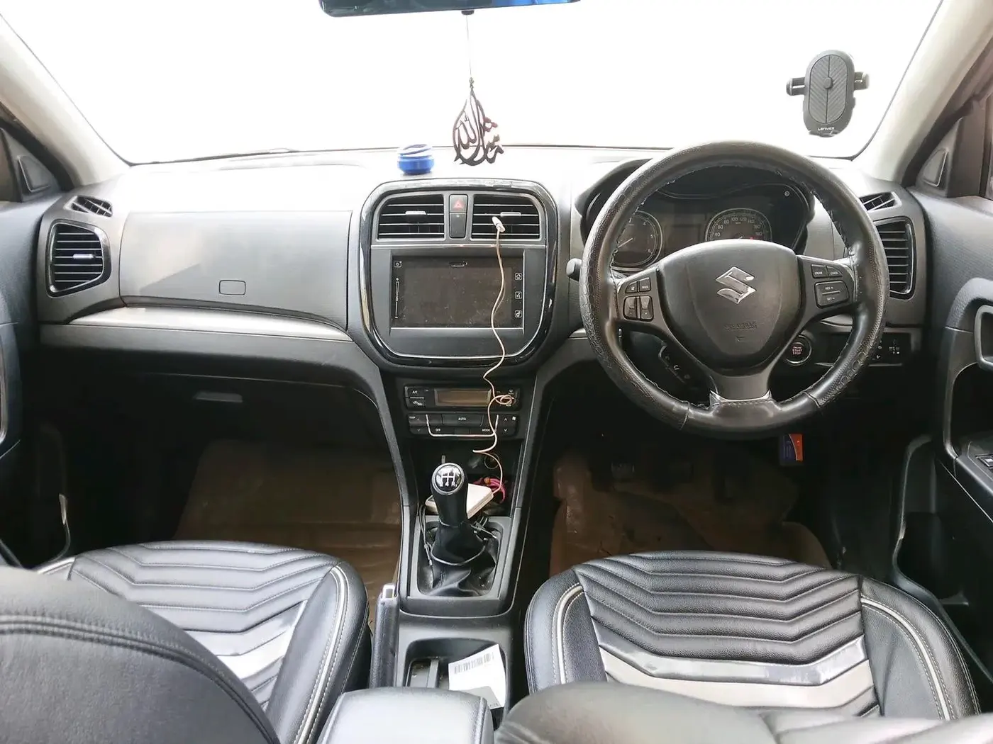2018 Maruti Vitara Brezza ZDI, Diesel, Manual, 59,379 km, interior