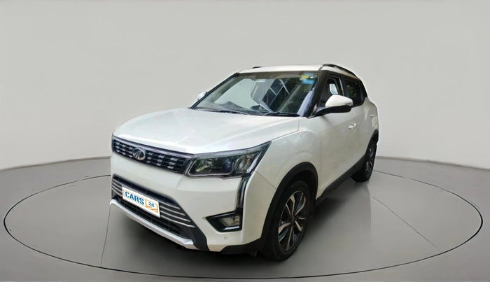 2021 Mahindra XUV300 W8 (O) 1.2 PETROL, Petrol, Manual, 43,062 km, exterior