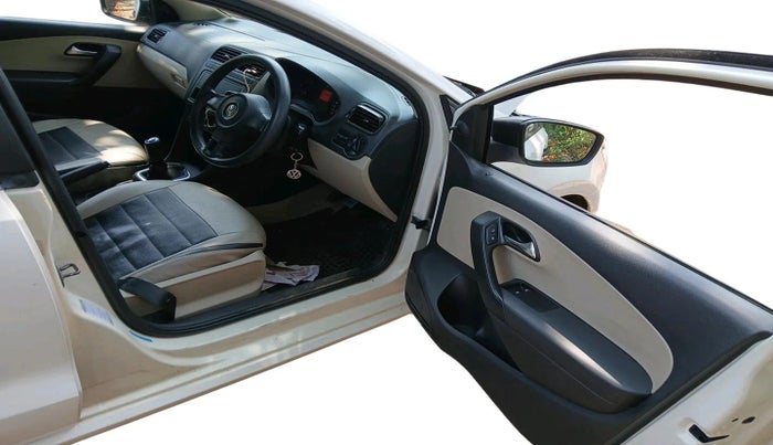 2011 Volkswagen Polo TRENDLINE 1.2L PETROL, Petrol, Manual, 87,133 km, interior