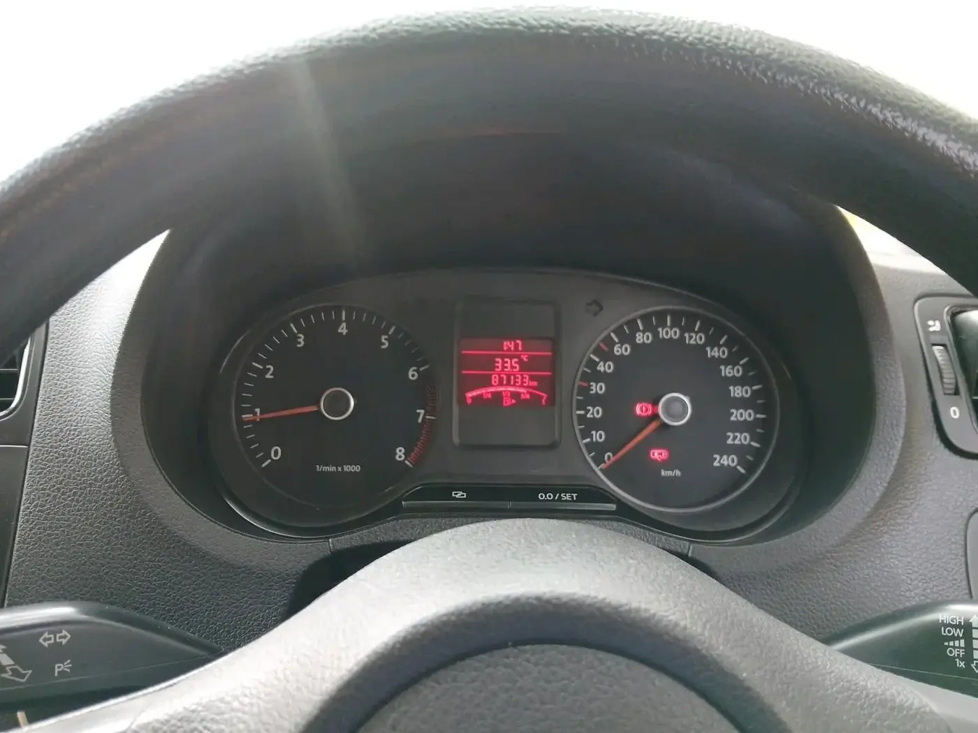 2011 Volkswagen Polo TRENDLINE 1.2L PETROL, Petrol, Manual, 87,133 km, interior