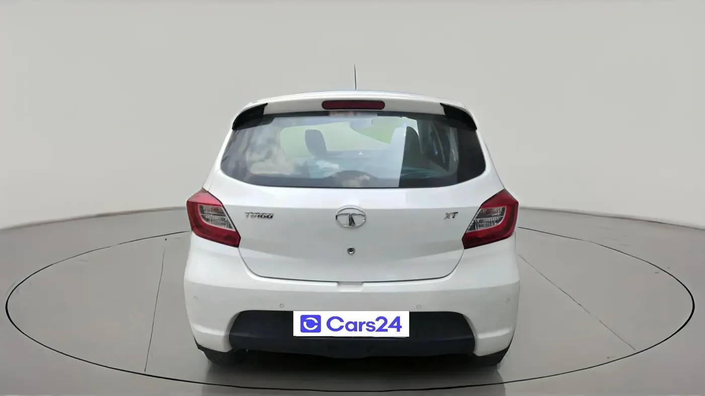 2018 Tata Tiago XT PETROL, Petrol, Manual, 33,142 km, exterior