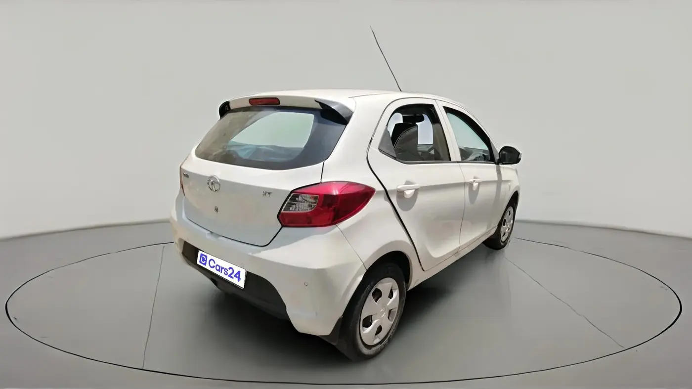 2018 Tata Tiago XT PETROL, Petrol, Manual, 33,142 km, exterior