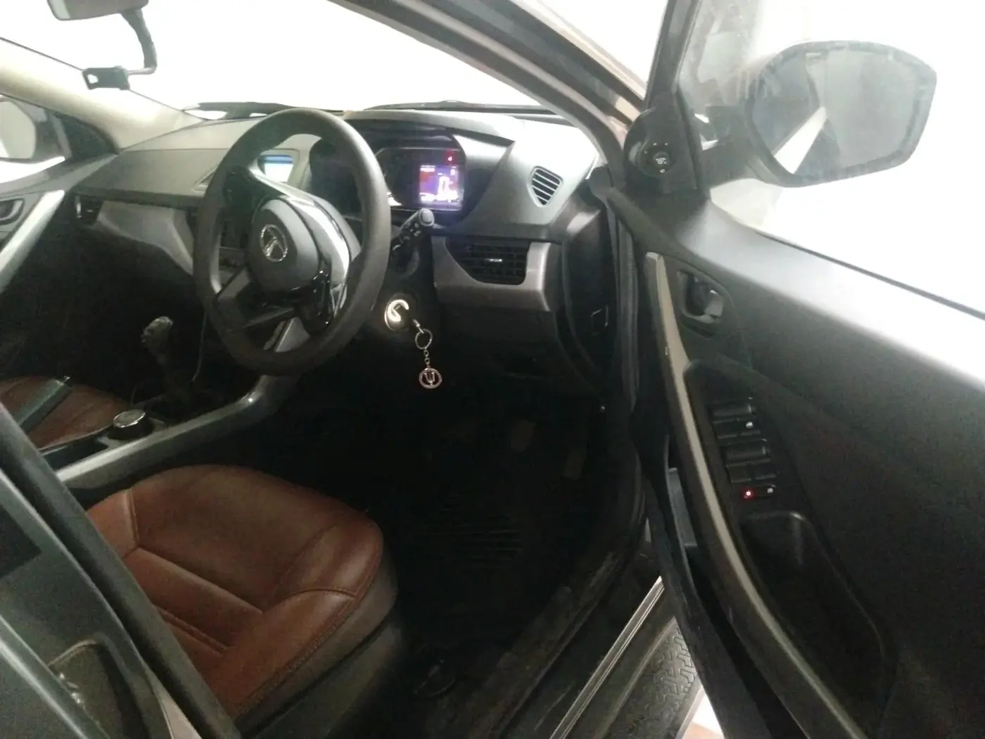 2020 Tata NEXON XM PETROL, Petrol, Manual, 55,449 km, interior