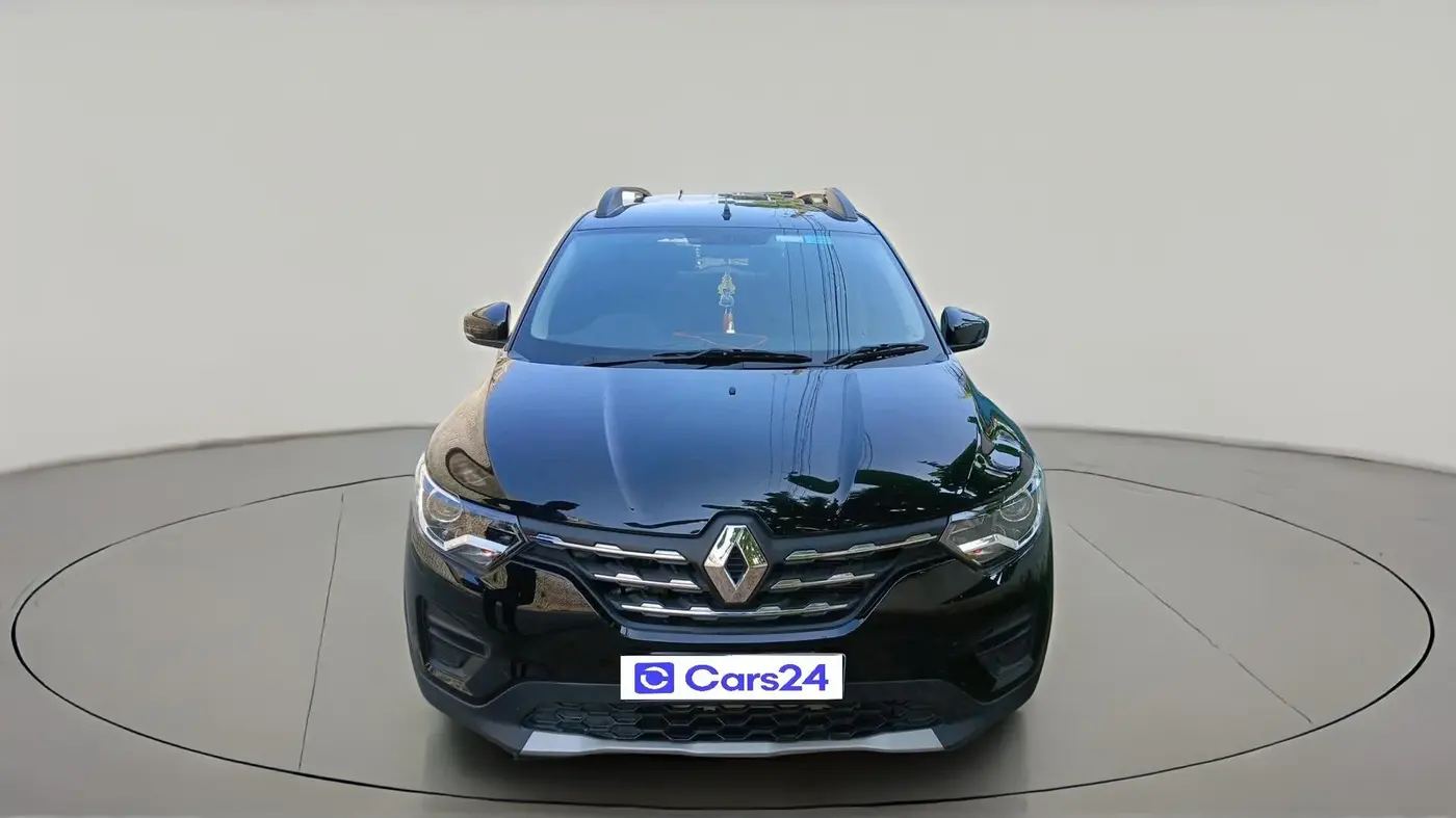 2024 Renault TRIBER RXT, Petrol, Manual, 8,372 km, exterior