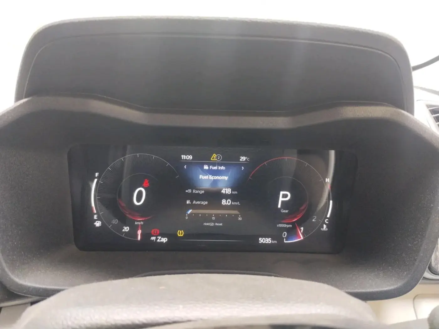 2025 Mahindra XUV 3XO AX5 1.2 L TCMPFI AT, Petrol, Automatic, 5,035 km, interior