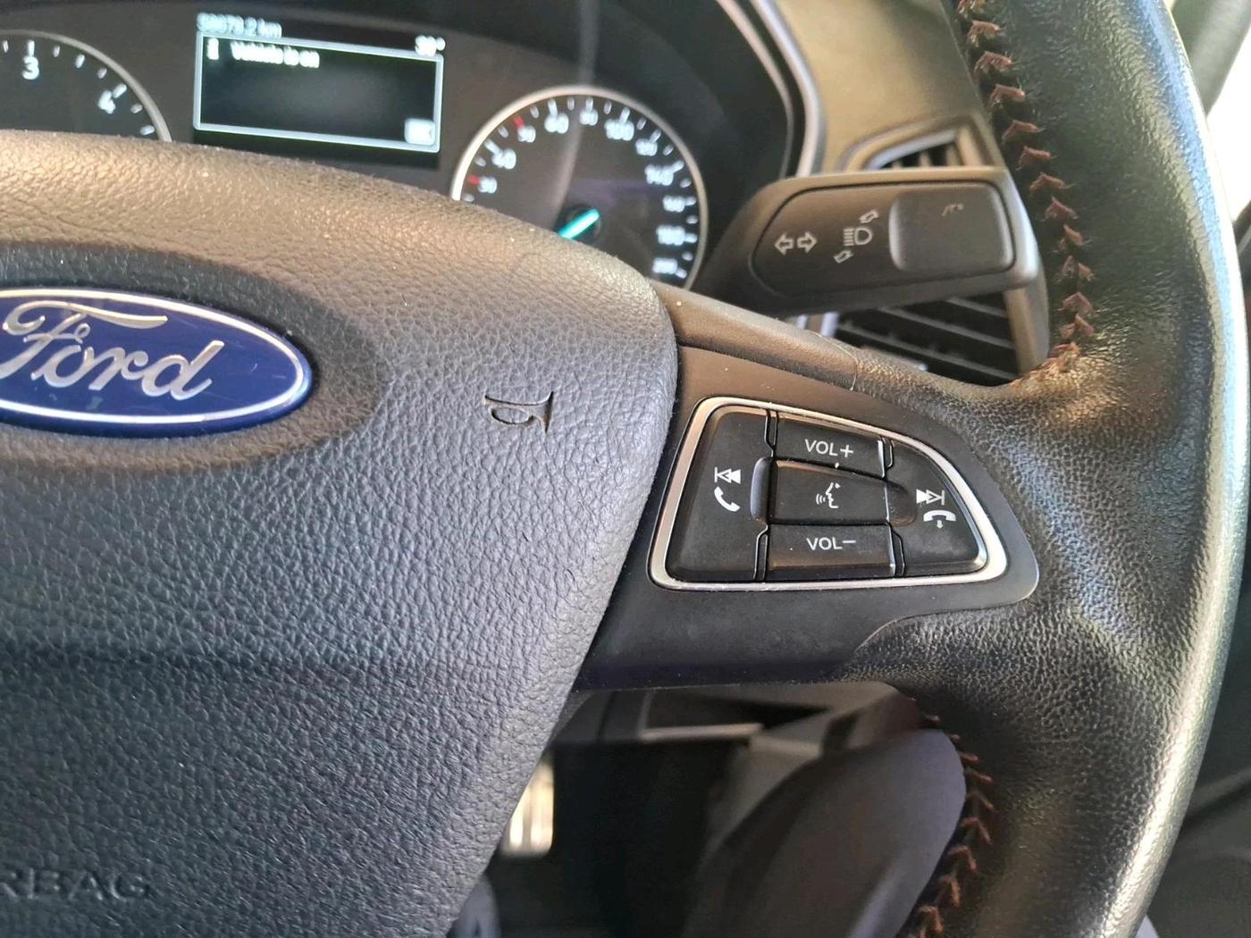 2018 Ford Ecosport TITANIUM 1.5L SPORTS(SUNROOF) DIESEL, Diesel, Manual, 58,678 km, interior