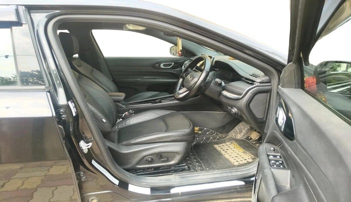 2024 Jeep Compass Model S (O) 2.0 Diesel AT, Diesel, Automatic, 4,648 km, interior