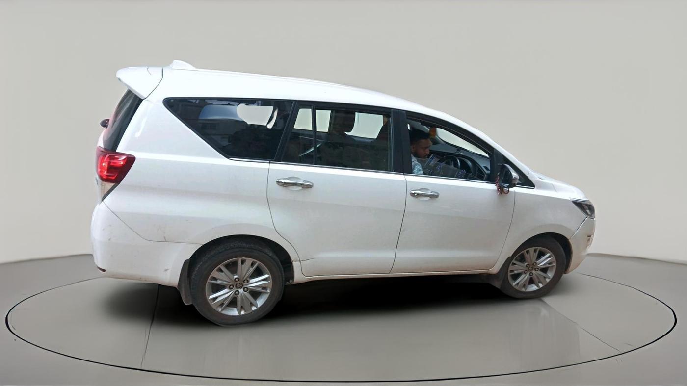 2019 Toyota Innova Crysta 2.8 ZX AT 7 STR, Diesel, Automatic, 64,280 km, exterior