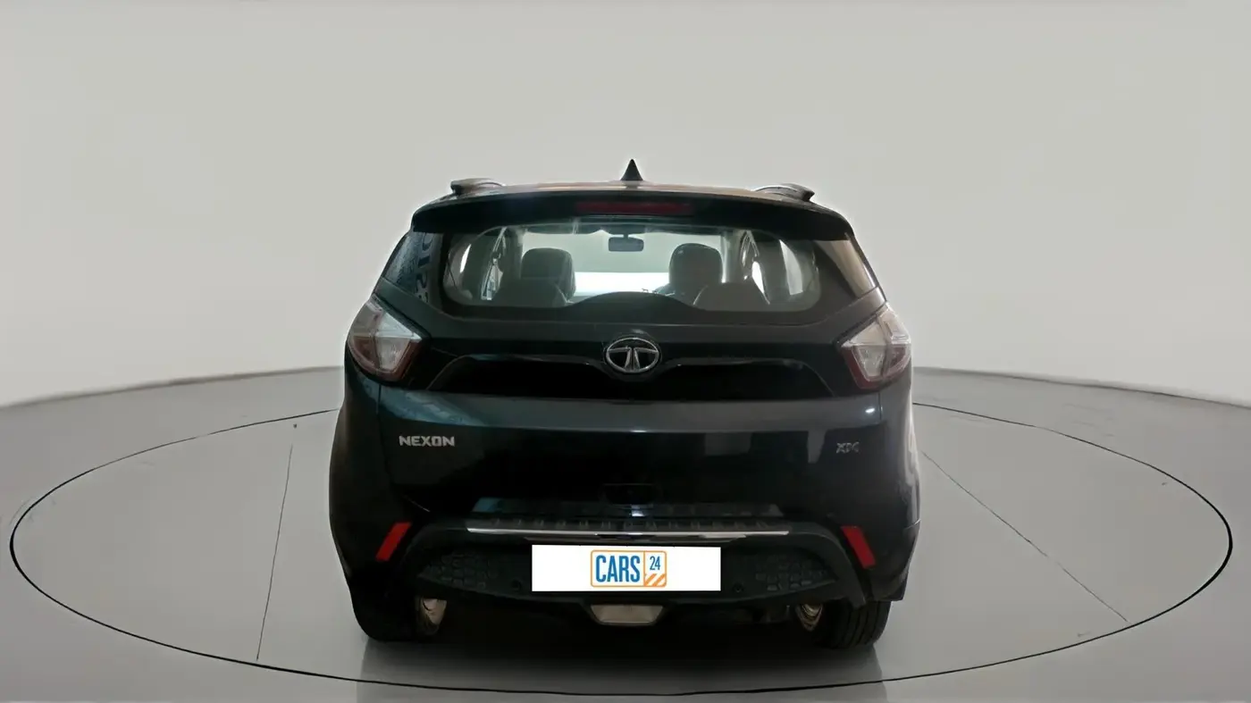 2018 Tata NEXON XM PETROL, Petrol, Manual, 70,690 km, exterior