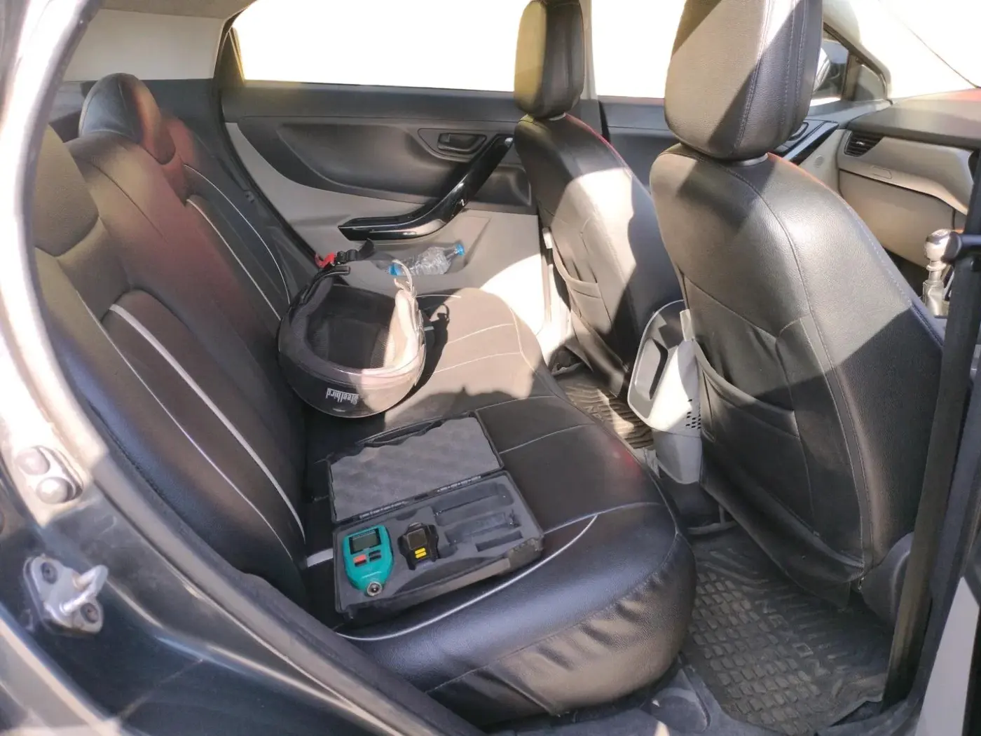 2018 Tata NEXON XM PETROL, Petrol, Manual, 70,690 km, interior